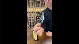 _0006_wine_bottle_open